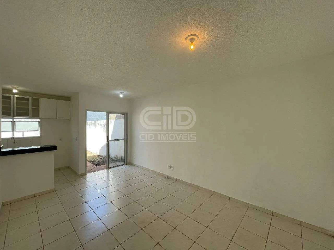 Casa com 3 quartos no Condomínio Esmeralda