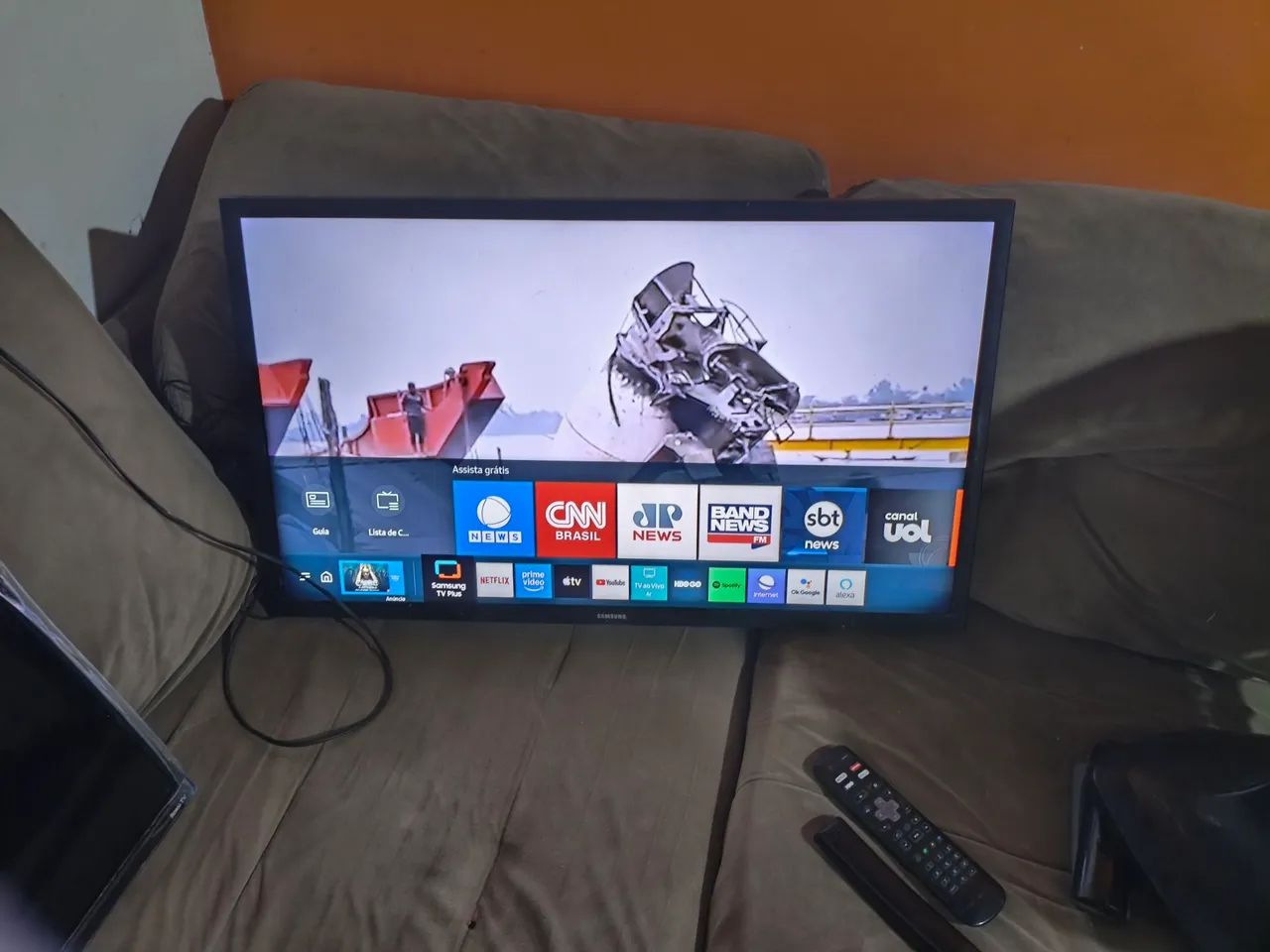 TV Samsung 32 polegadas smart completa de tudo para vender - Foto 2