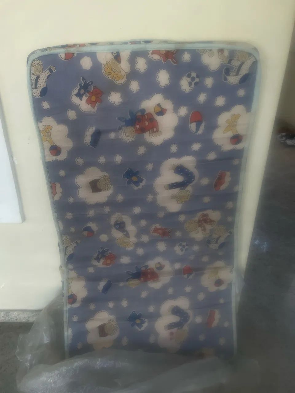 Colchão para Doação  berço 