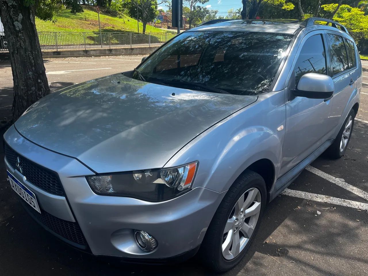 Mitsubishi Outlander 2.0 16V 160CV AUT. 2013