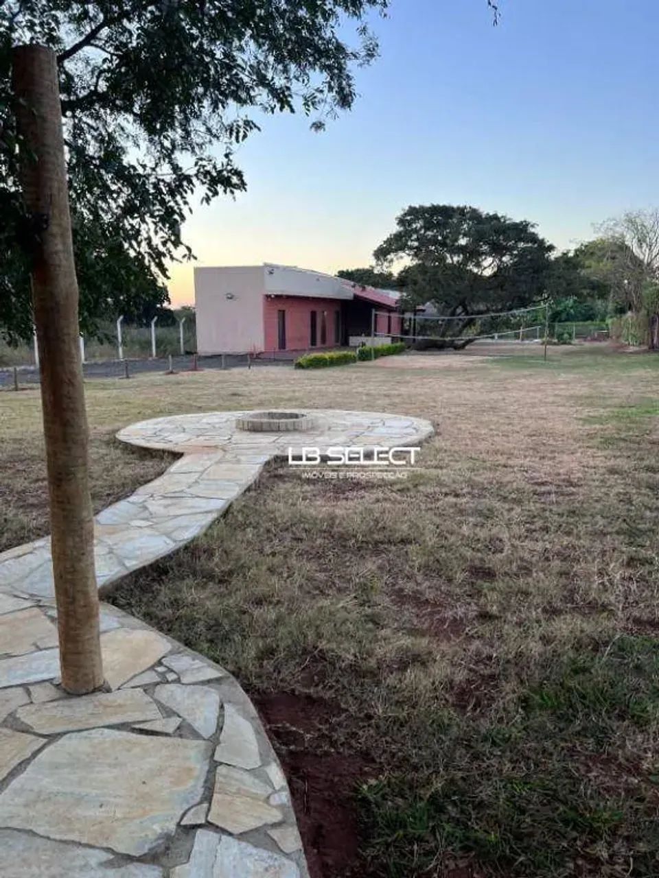 Chácara no bairro Chácaras Panorama com 2500 metros de área. - Foto 4