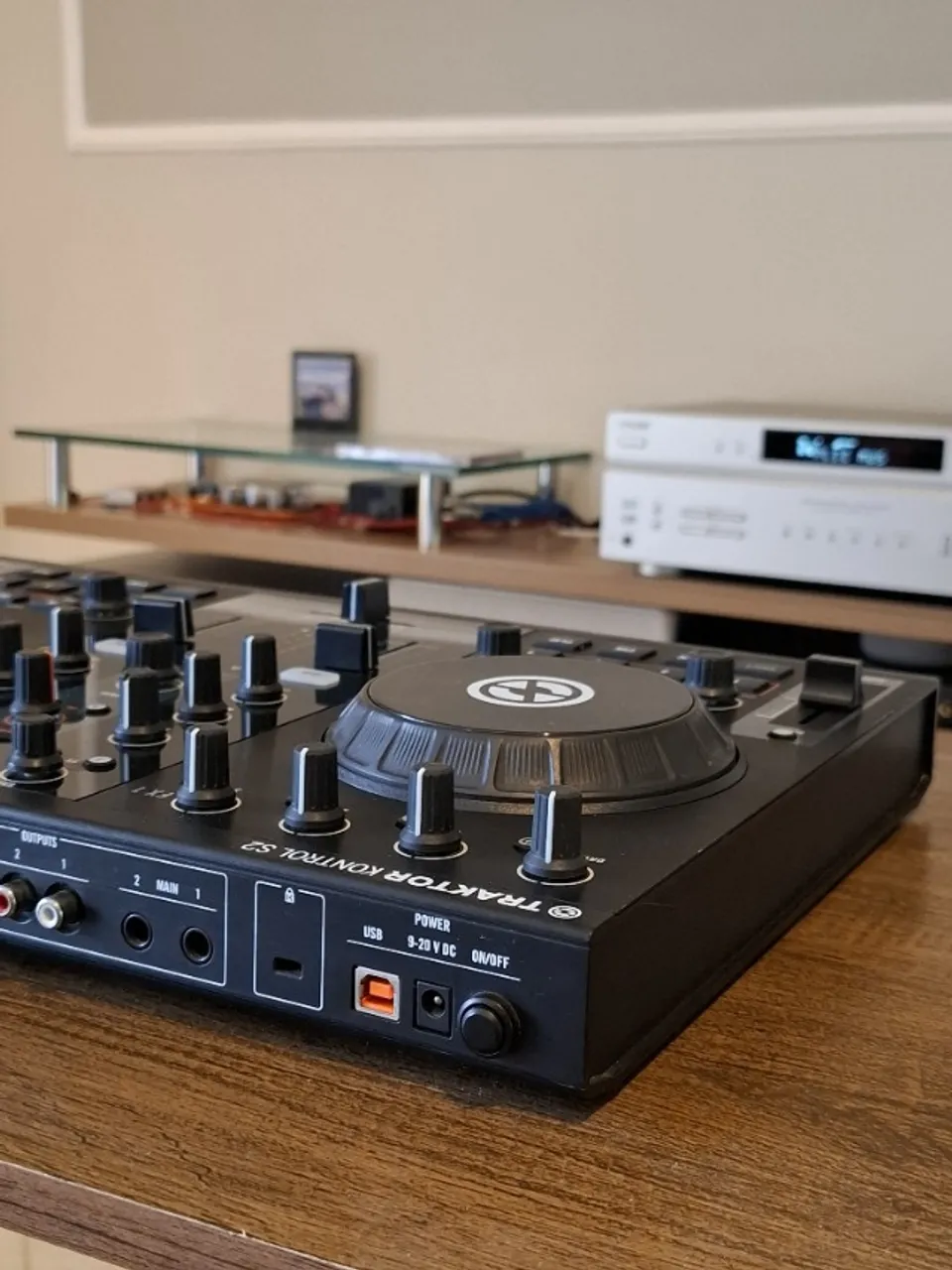 traktor s2