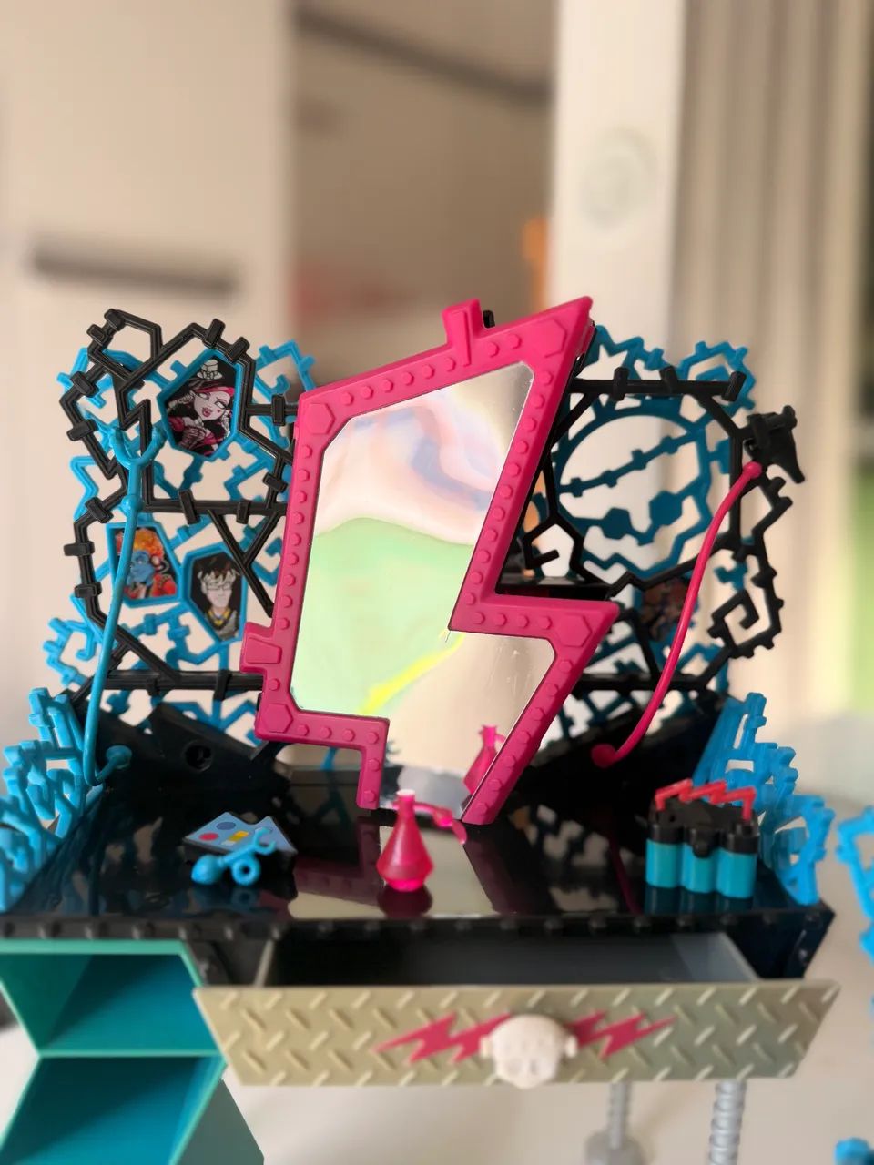 Penteadeira Vanity Frankie Stein Monster High  - Foto 2