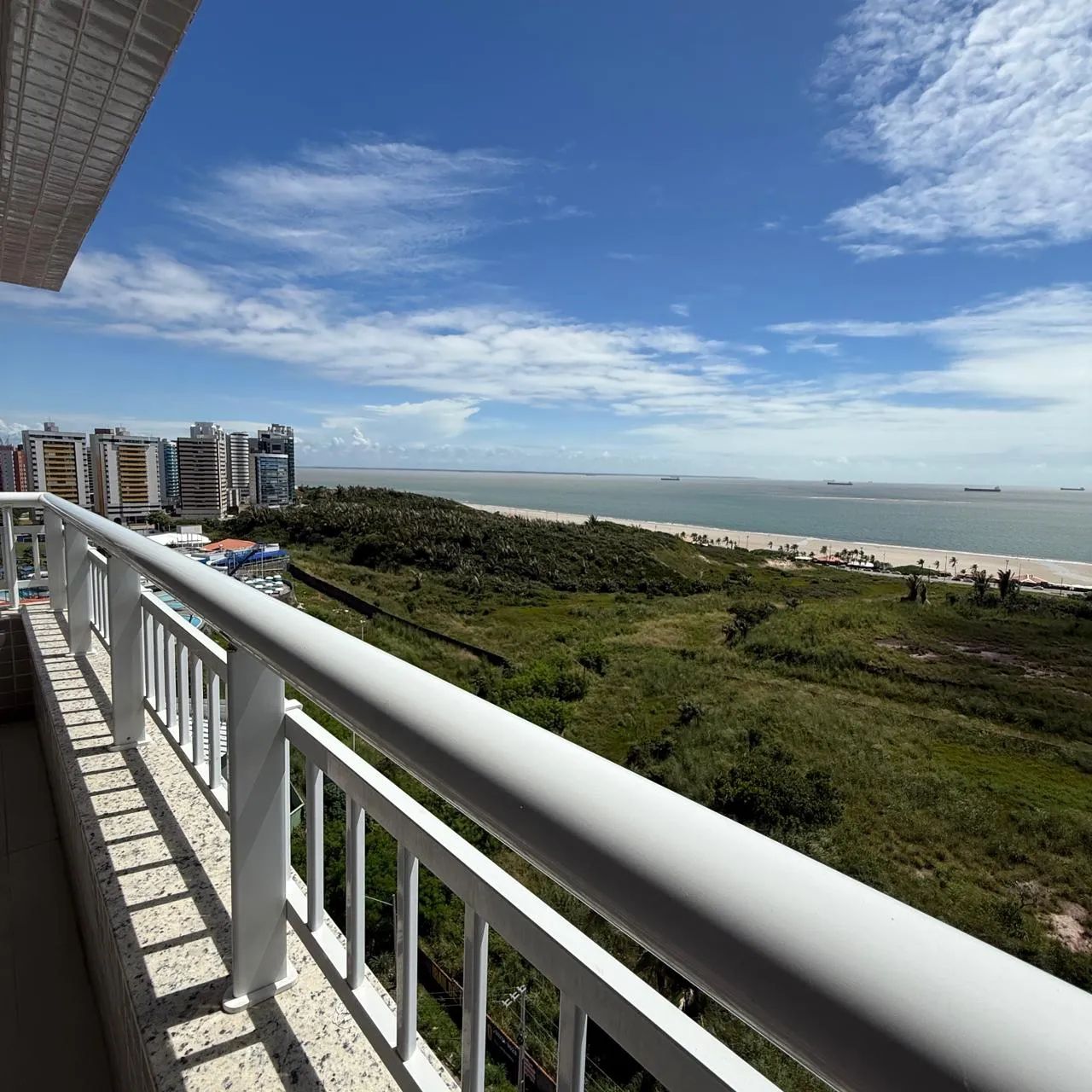Apartamento novo a venda com 2 quartos no Edifício Arpoador , frente mar - Foto 2
