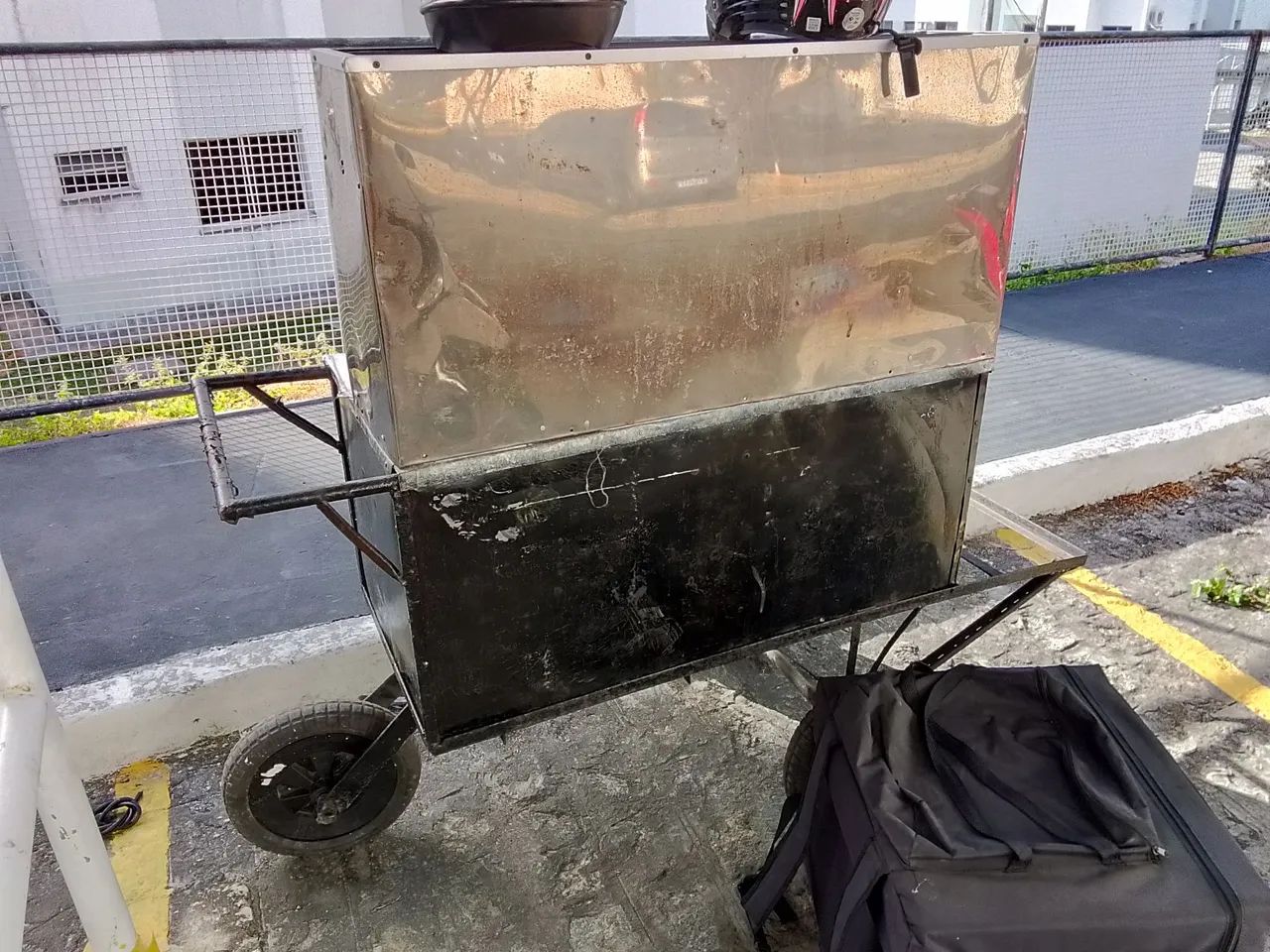 Carrinho modificado para drink - Foto 4