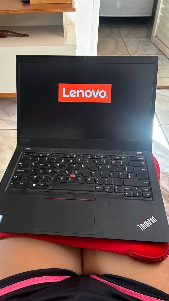 Vende notebook Lenovo  - Foto 3
