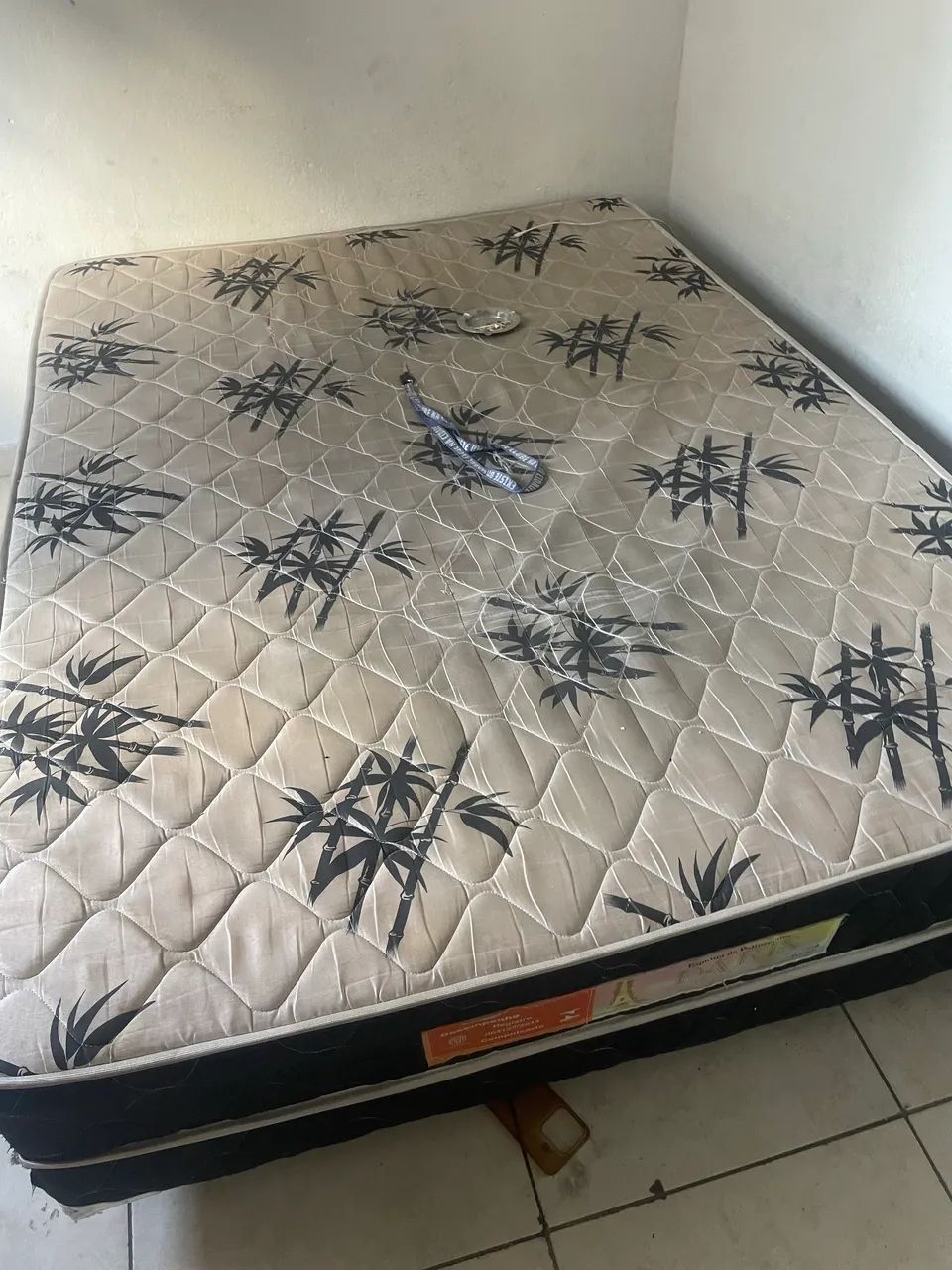 Cama casal box