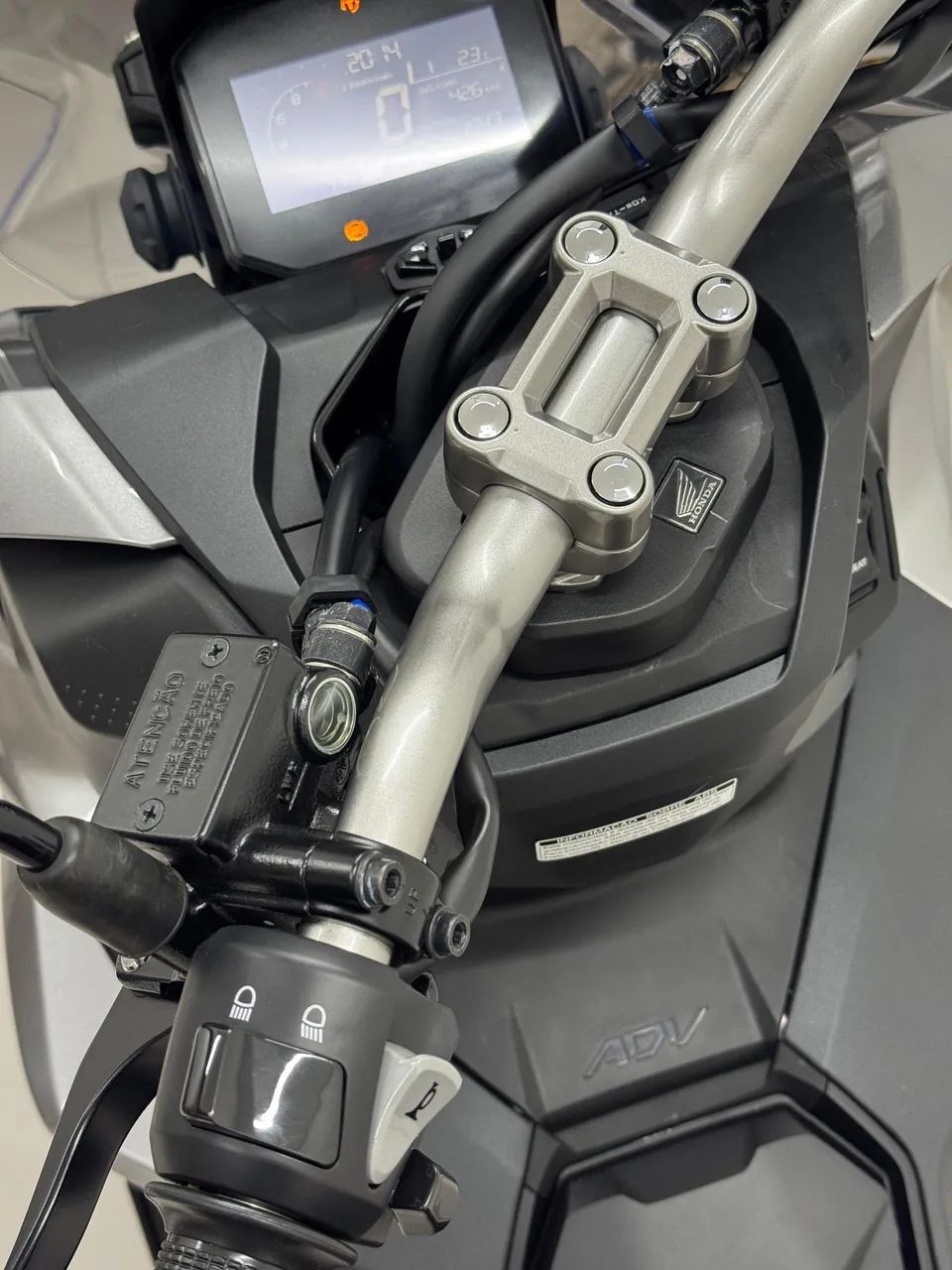 ADV 160 2025 1900km - Foto 4