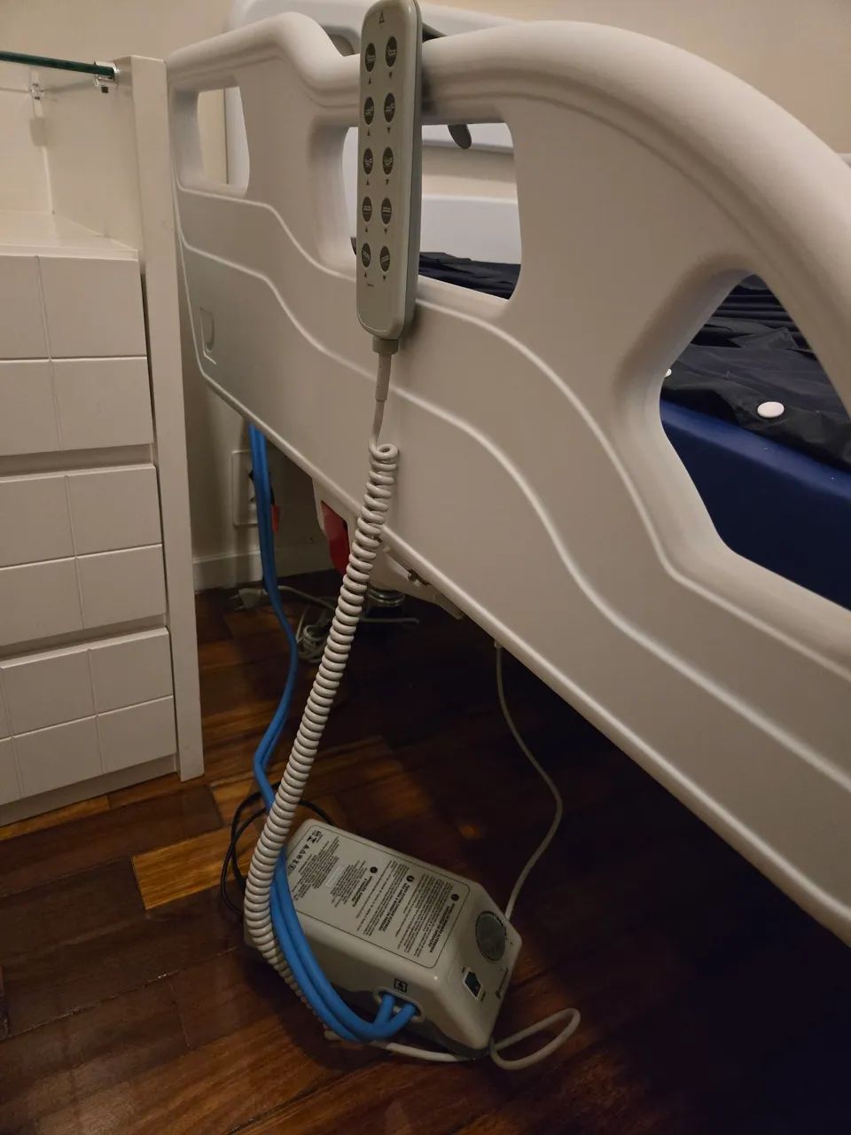 Cama hospitalar com colchão D33 - Foto 4