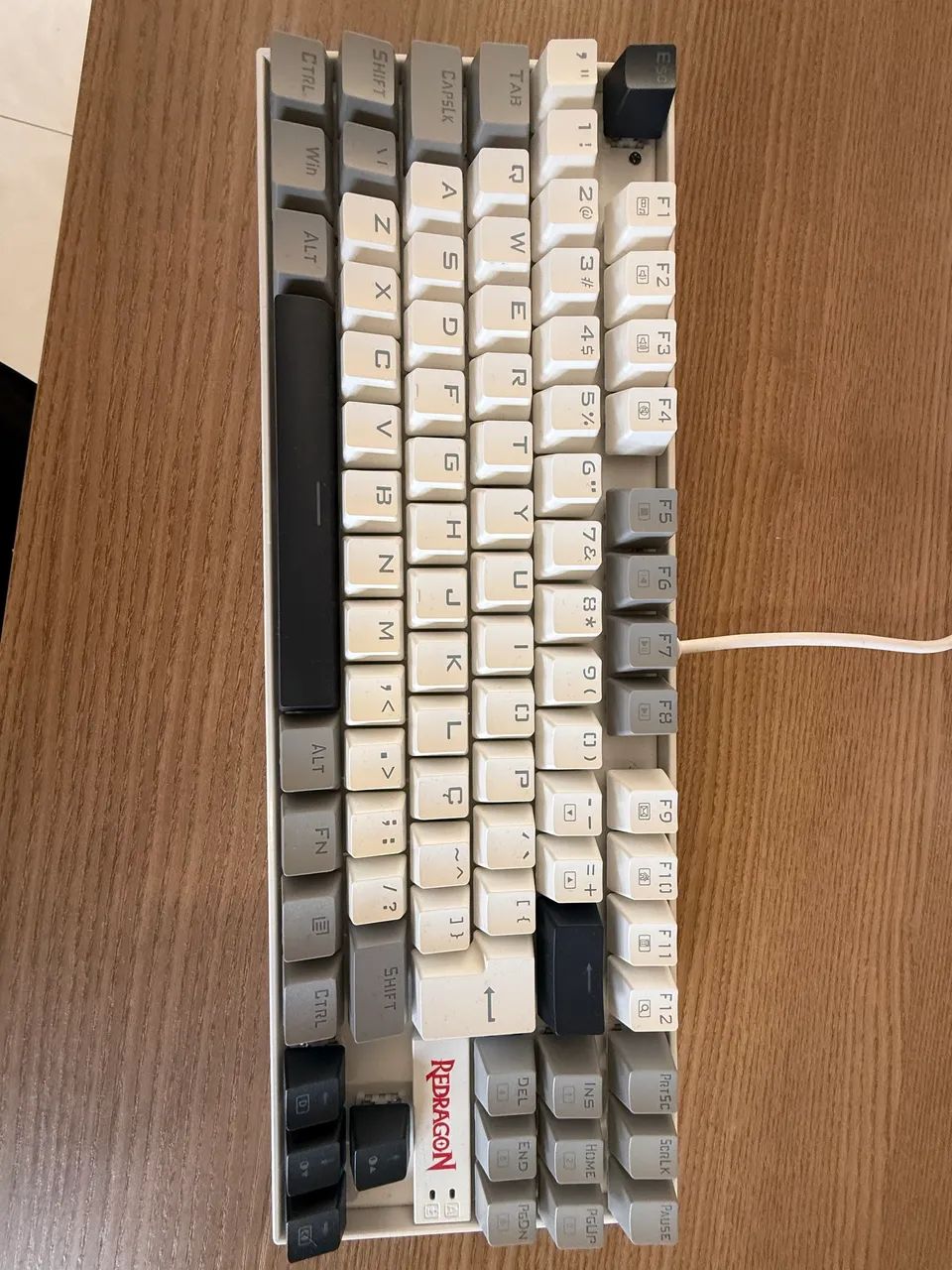 Teclado gamer 75% redragon