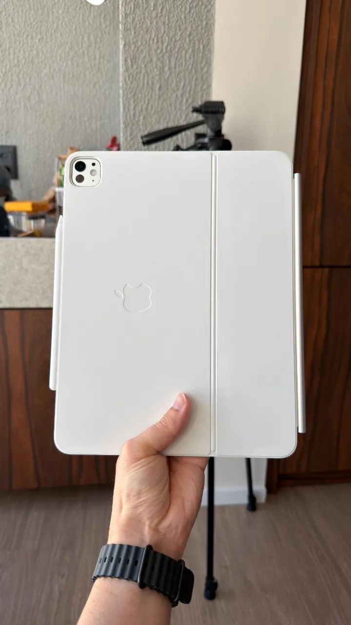 iPad Pro M4 512GB 13 Polegadas + Magic Keyboard + Apple Pencil Pro