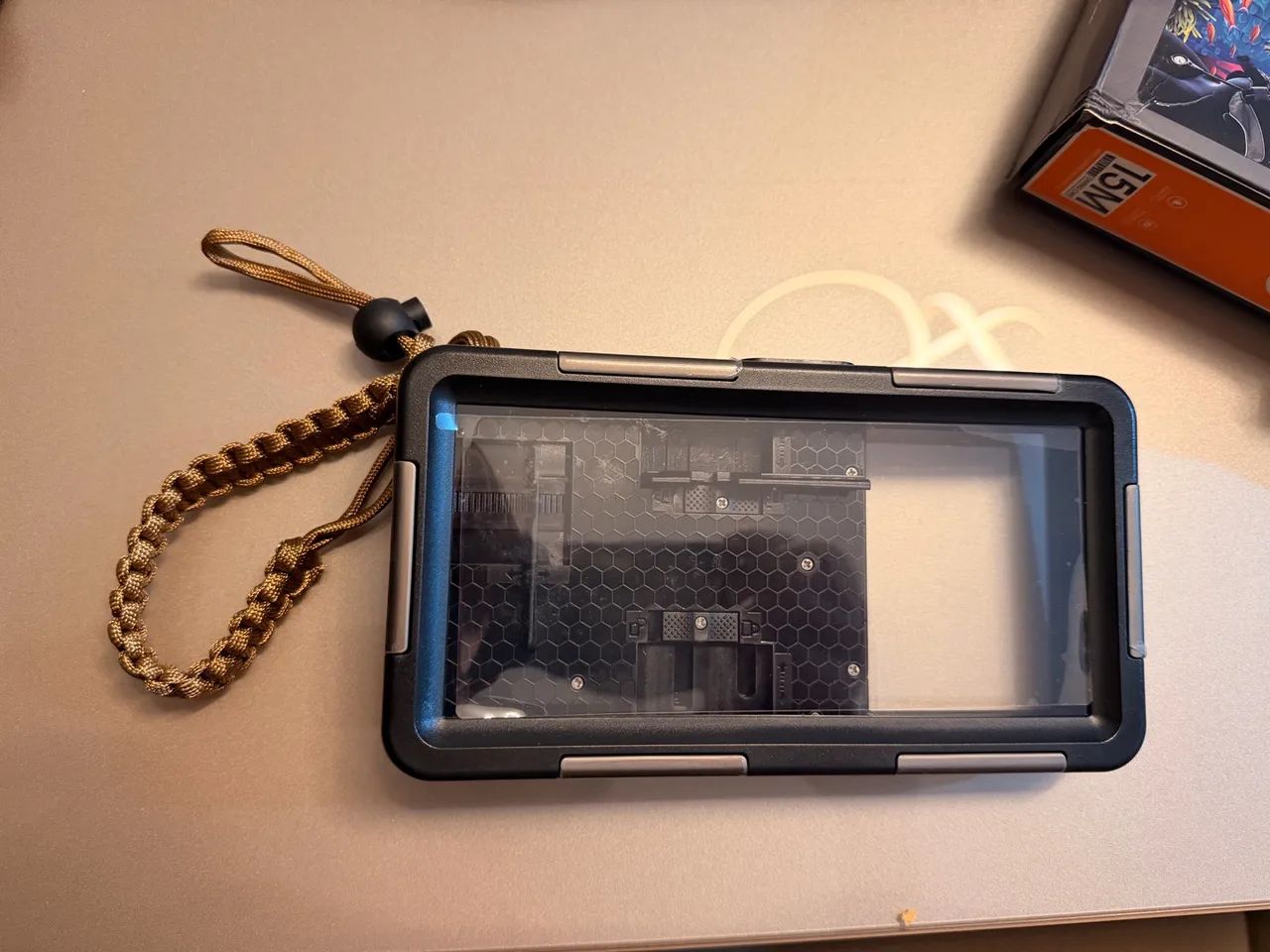 Case para celular para uso em mergulho - Foto 2