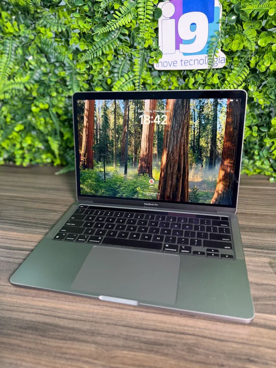 MacBook Pro 2020 A2338 Chip Apple M1 16GB 512GB Cor Space Gray