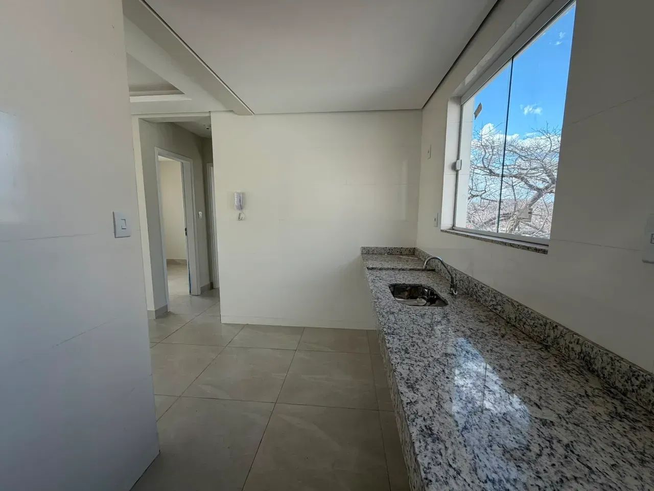 Apartamento com 2 quartos 1 banheiro 1 vaga - Foto 4