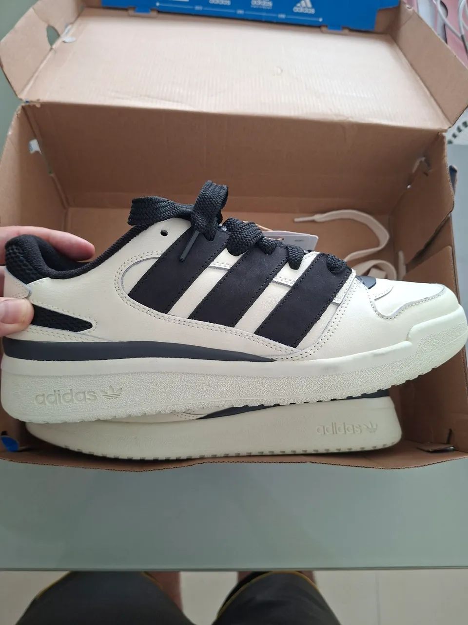 Tenis adidas forum 2000 - Foto 2