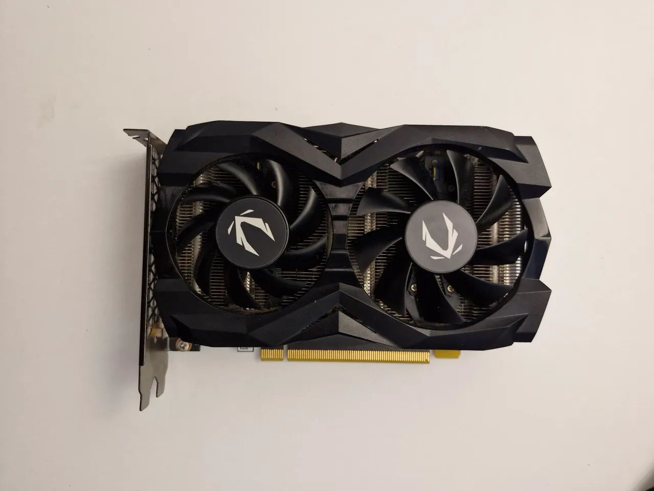 Gxt 1660 Super 