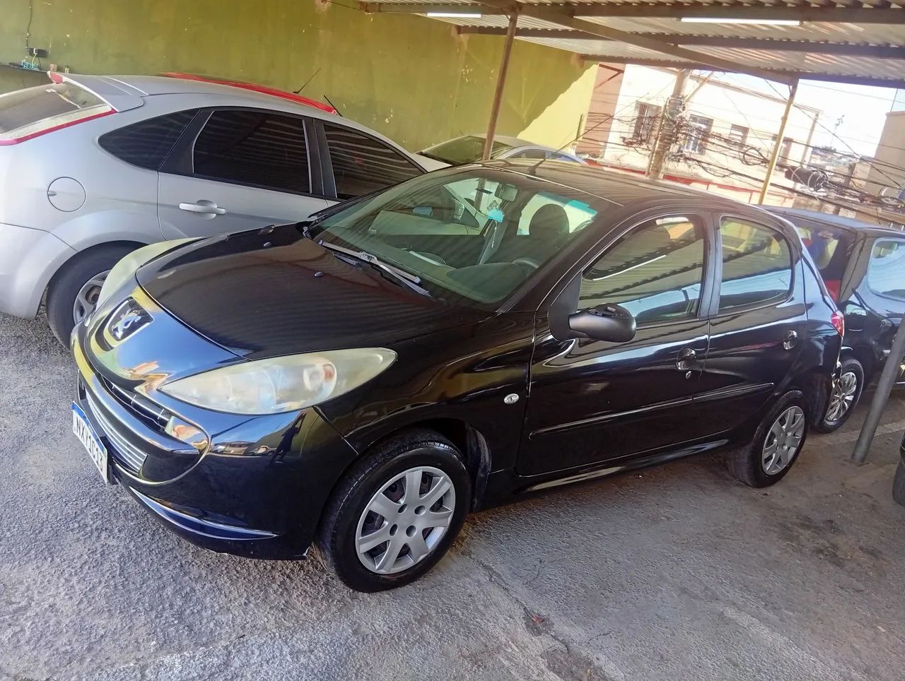 Peugeot 207 207 XR 1.4 FLEX 8V 5P 2012