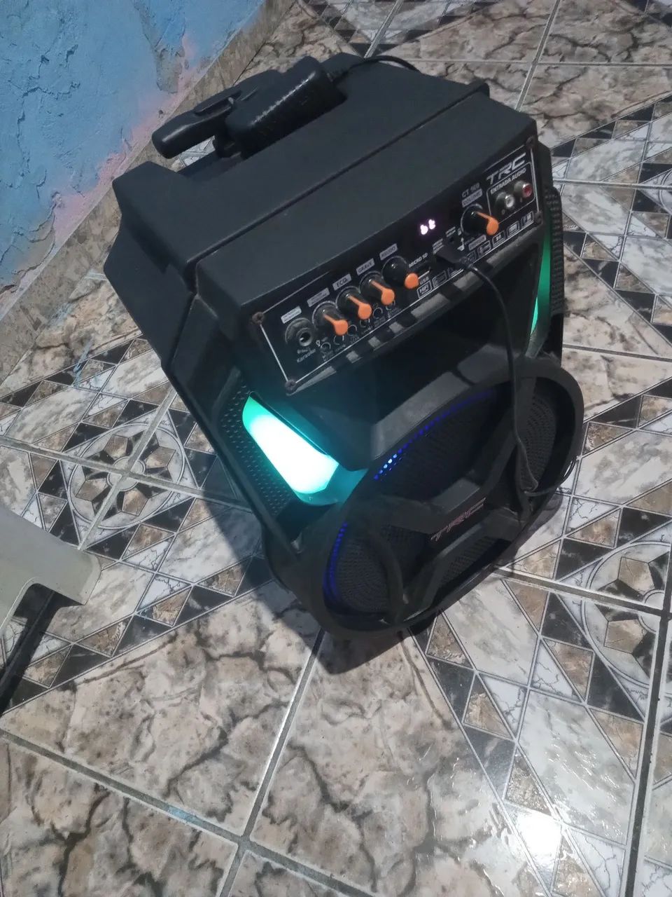 VENDO CAIXA DE SOM TRC 500 WATS BLUETOOTH  - Foto 5