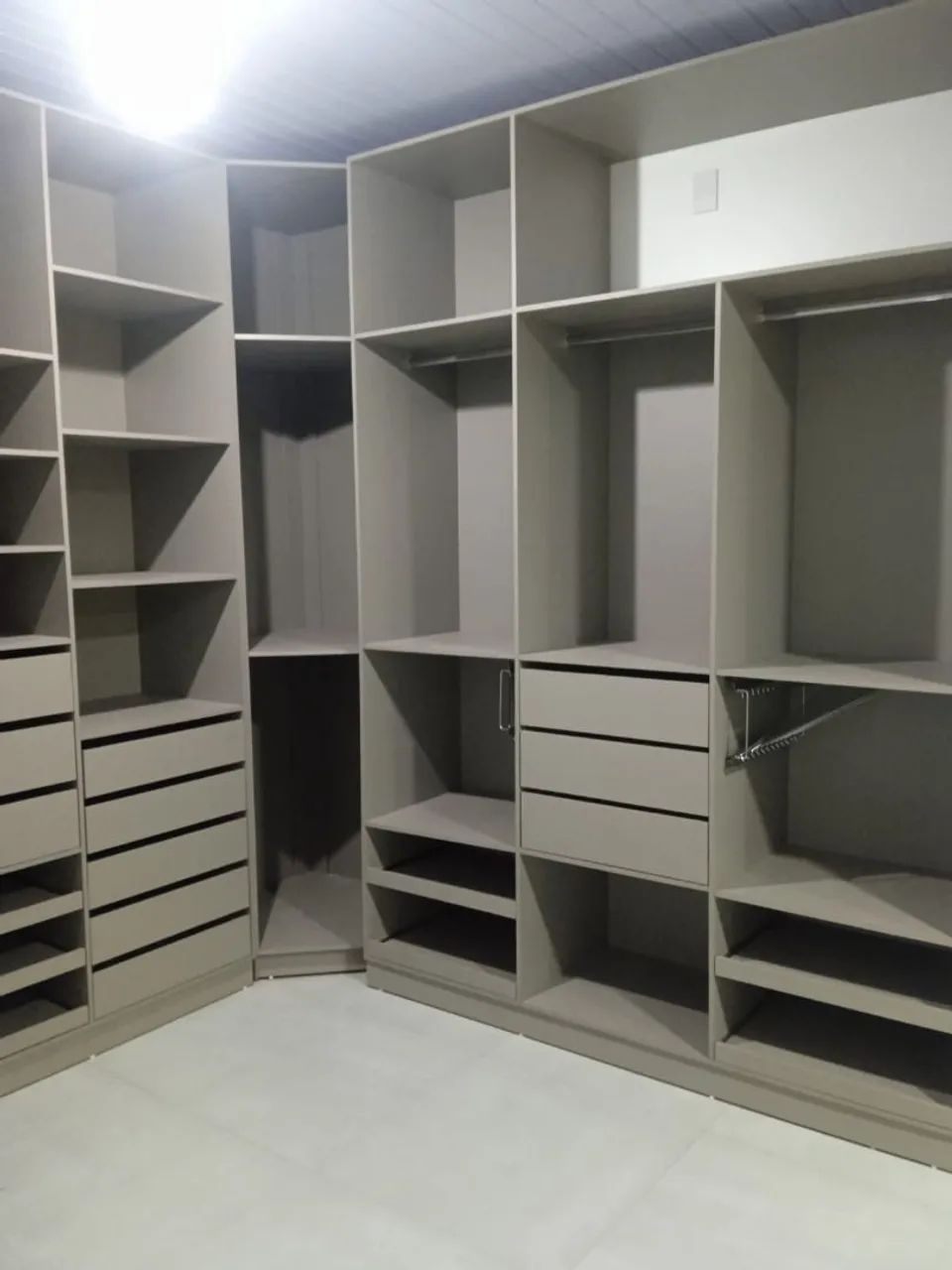 Closet casal planejado modelos exclusivos  - Foto 2