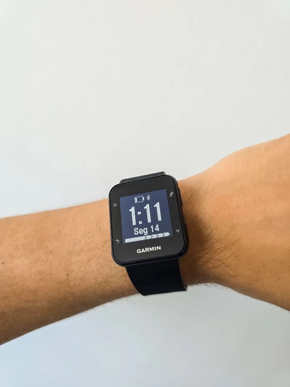 Garmin Forerunner 35 + carregador e pulseira original - Foto 4