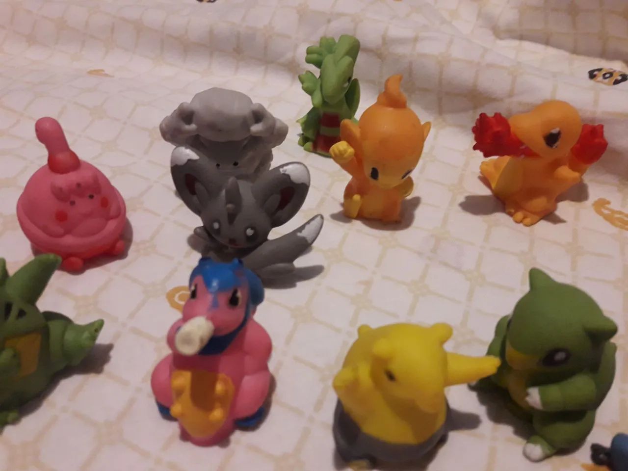 Coleção 17  dedoches Pokemon  - Foto 5