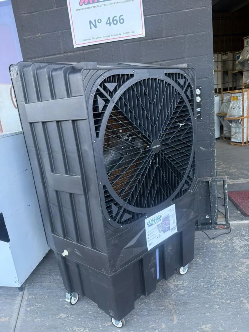 Climatizador Industrial Até 200m 120litros Clin120 Ventisol Cor Cinza