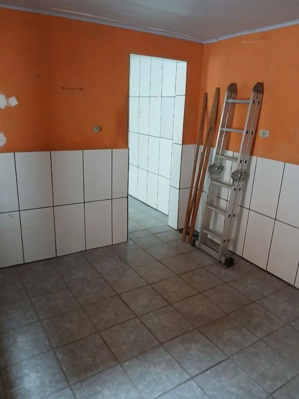 Aluga-se casa de 2 cômodos  - Foto 4