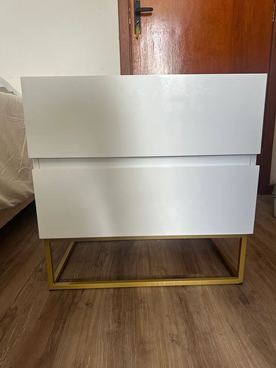 Mesa de cabeceira 