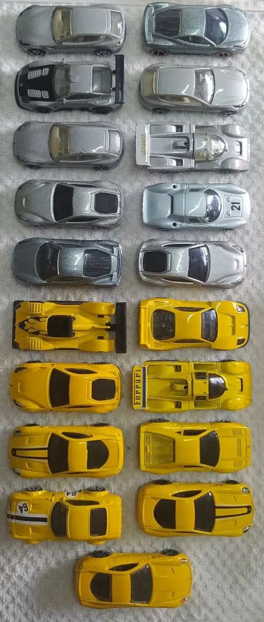 Lote de 57 Ferrari Hot Wheels  - Foto 4
