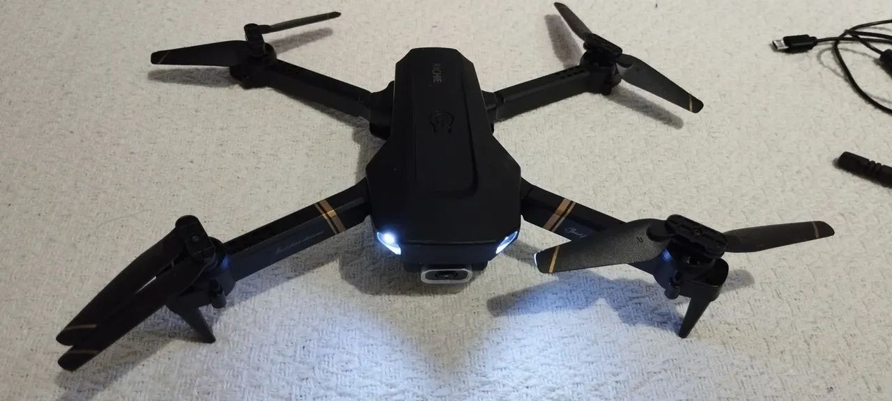 Drone semi-novo para iniciantes