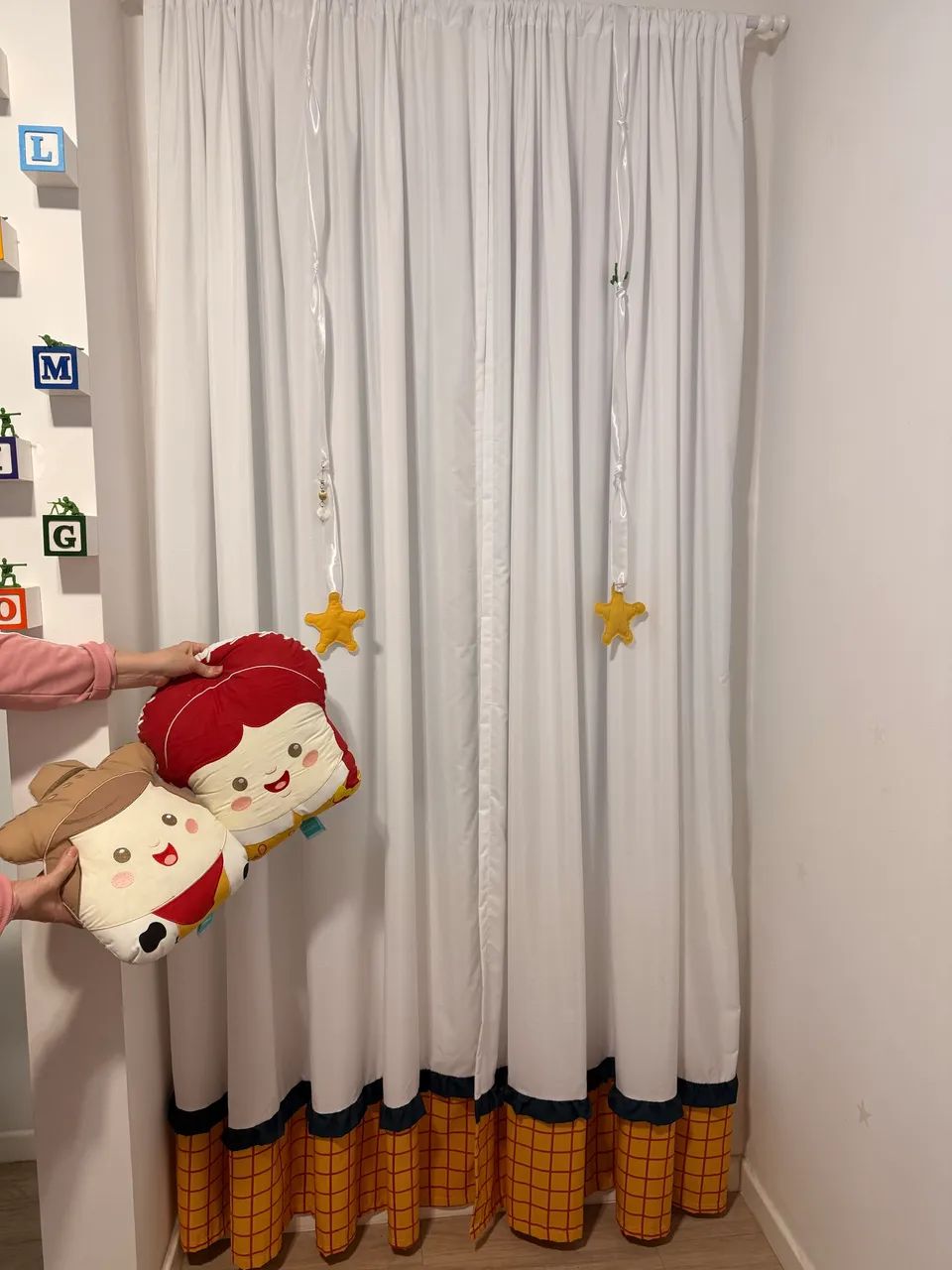 Cortina infantil + almofadas  - Foto 3