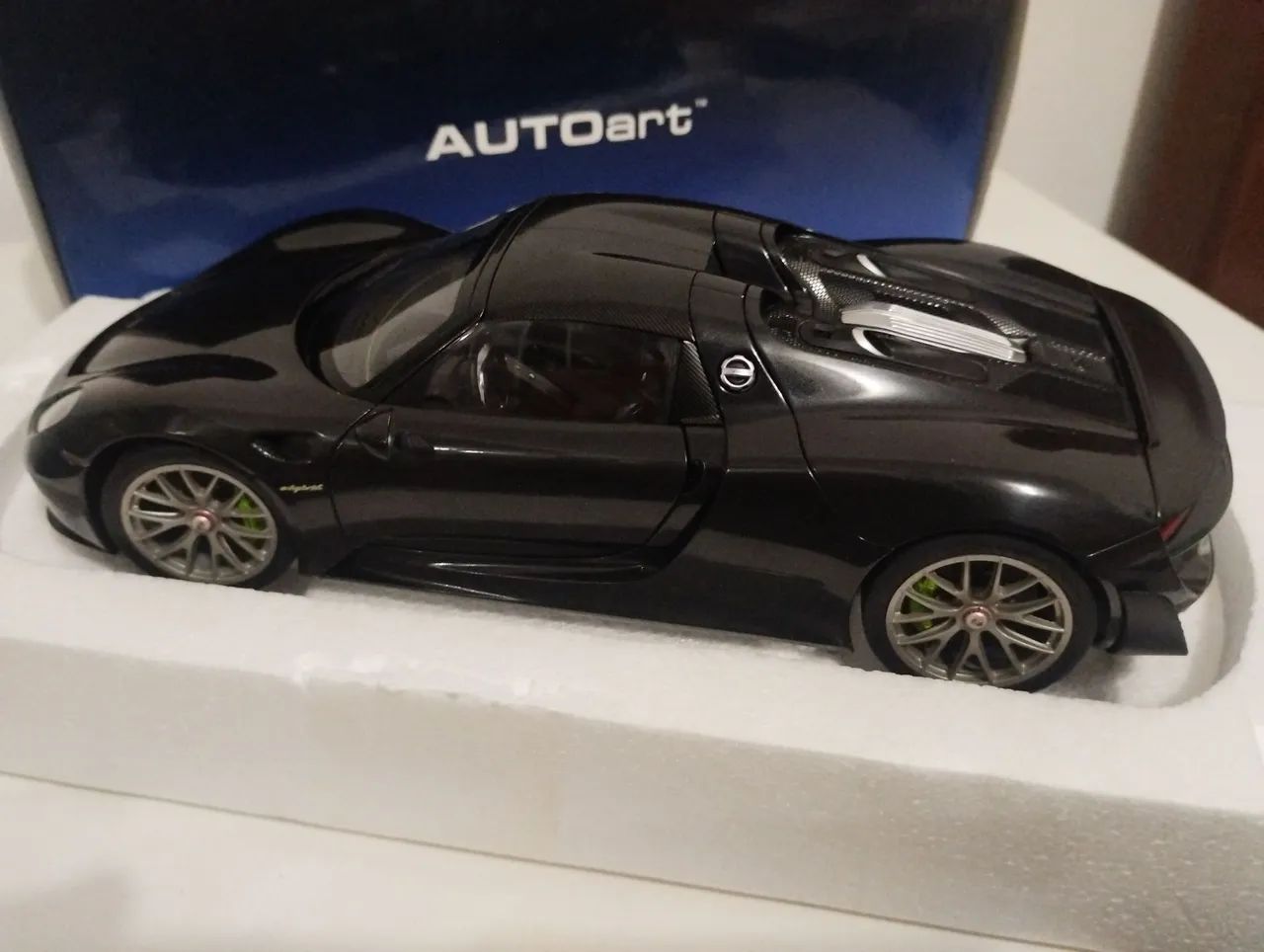 Miniatura Autoart 1/18 Porsche 918 Spider  - Foto 4