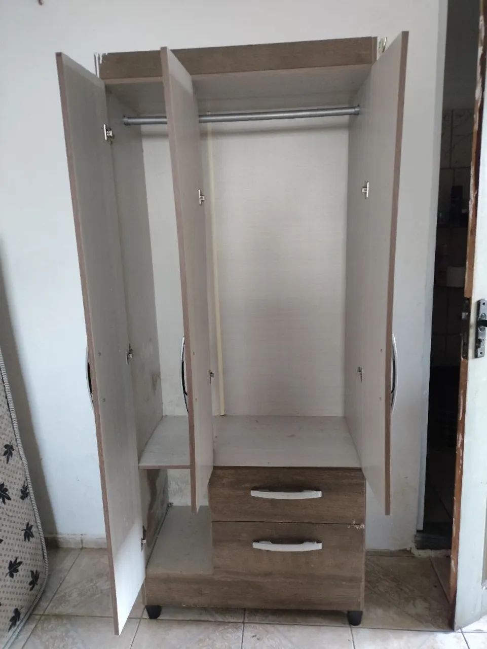 Guarda roupa - Foto 2