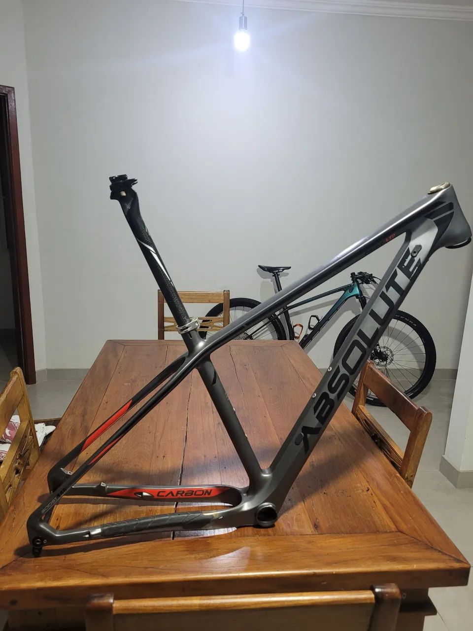 Quadro Carbono