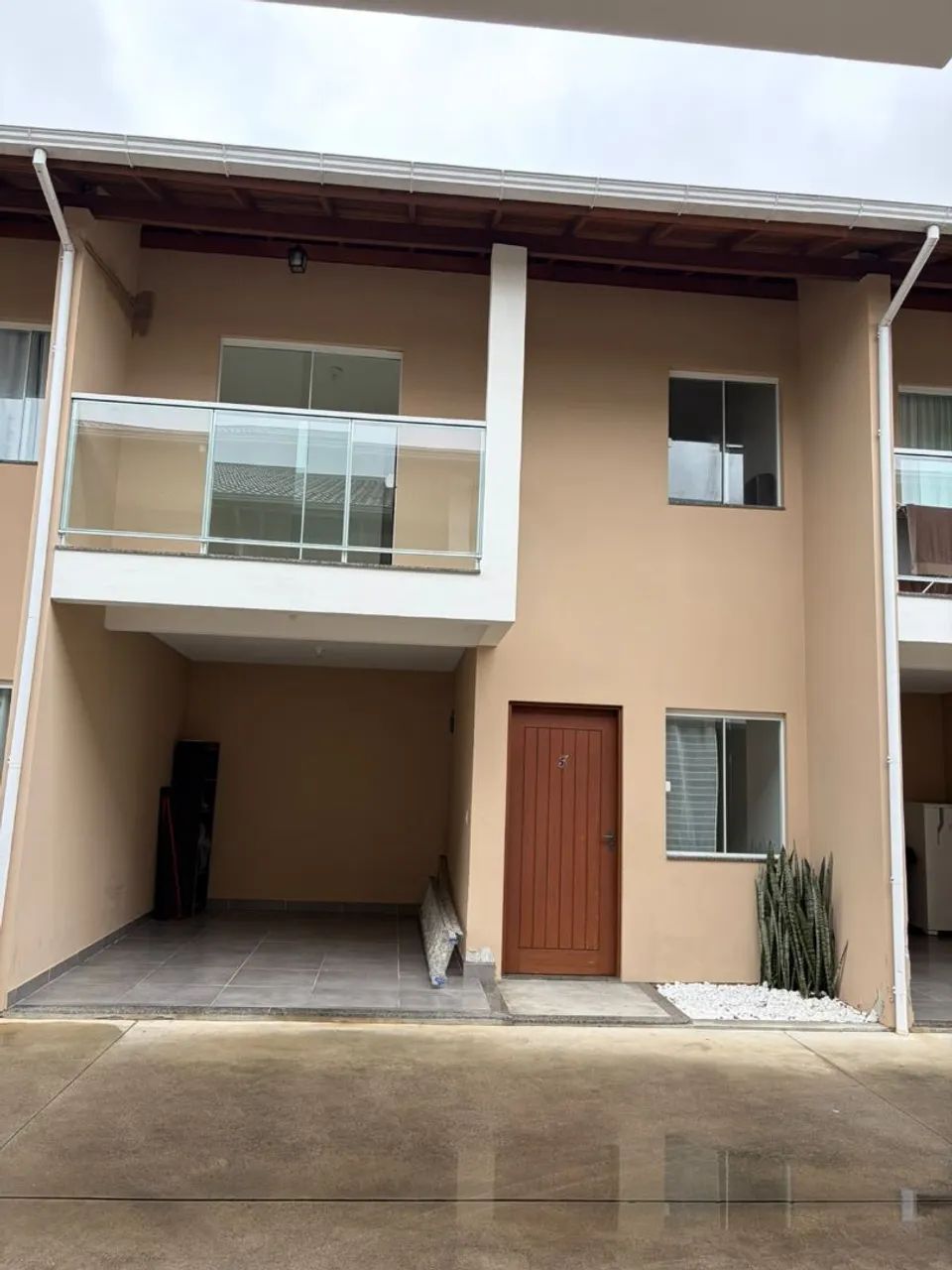 Casa Duplex - 2 quartos 