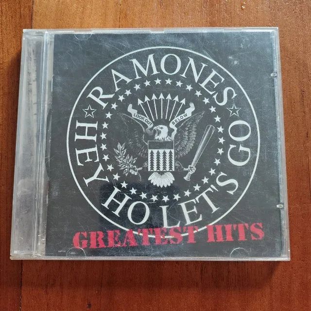 Cd Ramones, Men At Work, Rolling Stones - 50,00 CADA - CDs, DVDs