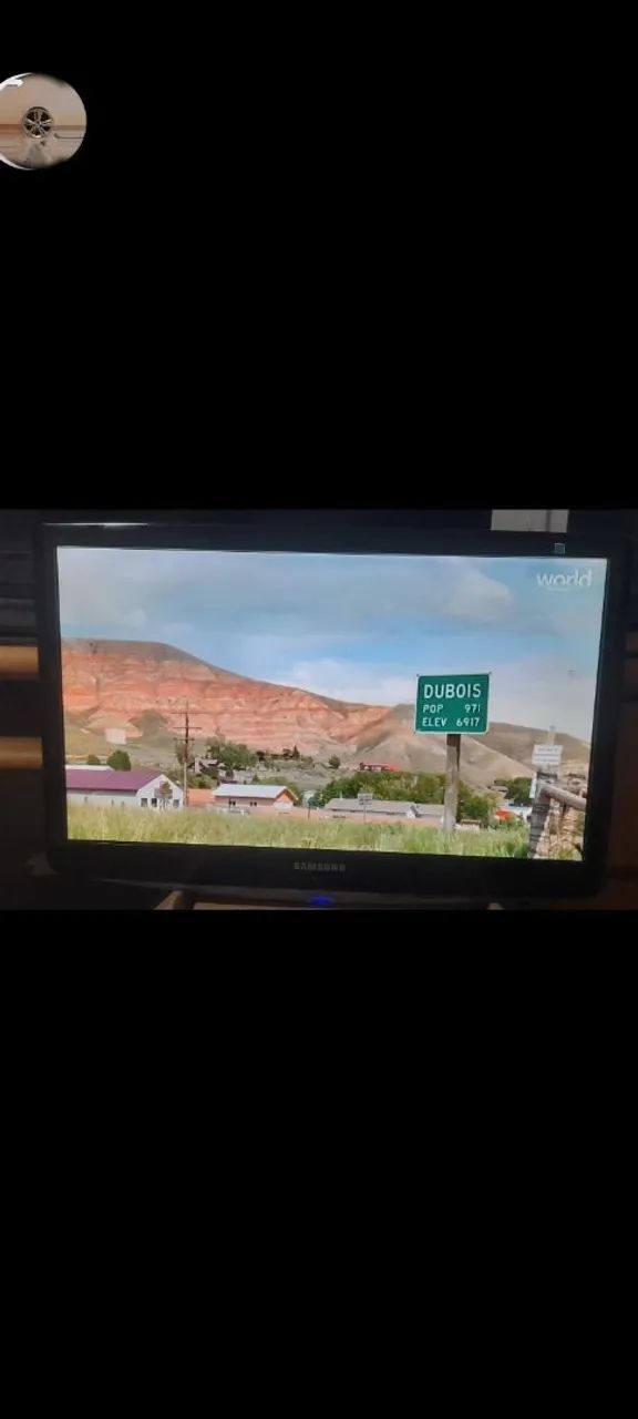 TV Sansung B2330HD, excelente estado
