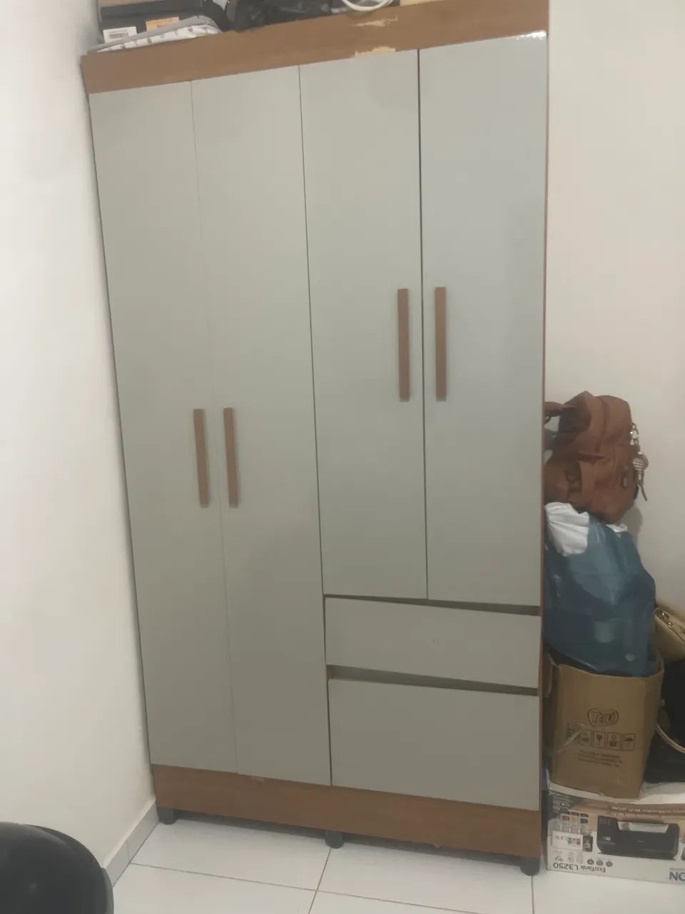 Guarda-roupa 