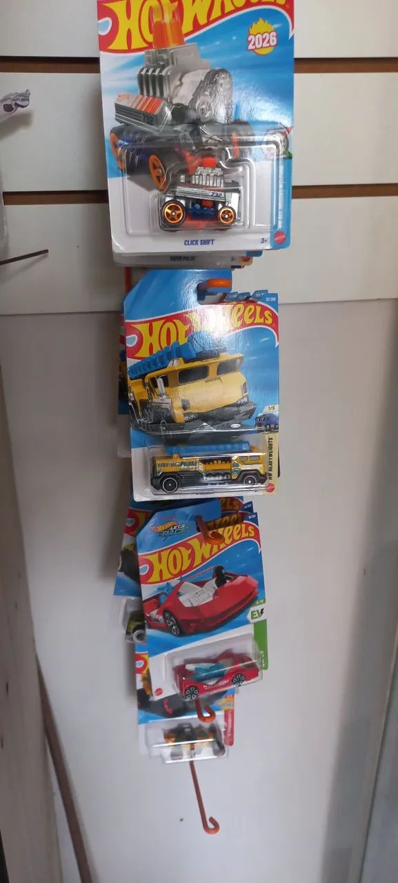 Hotwheels na embalagem a 18 reais cada - Foto 4