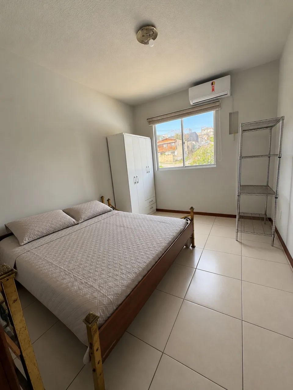 ALUGUEL - Apartamento 2 QUARTOS semi-mobiliado  - Foto 4