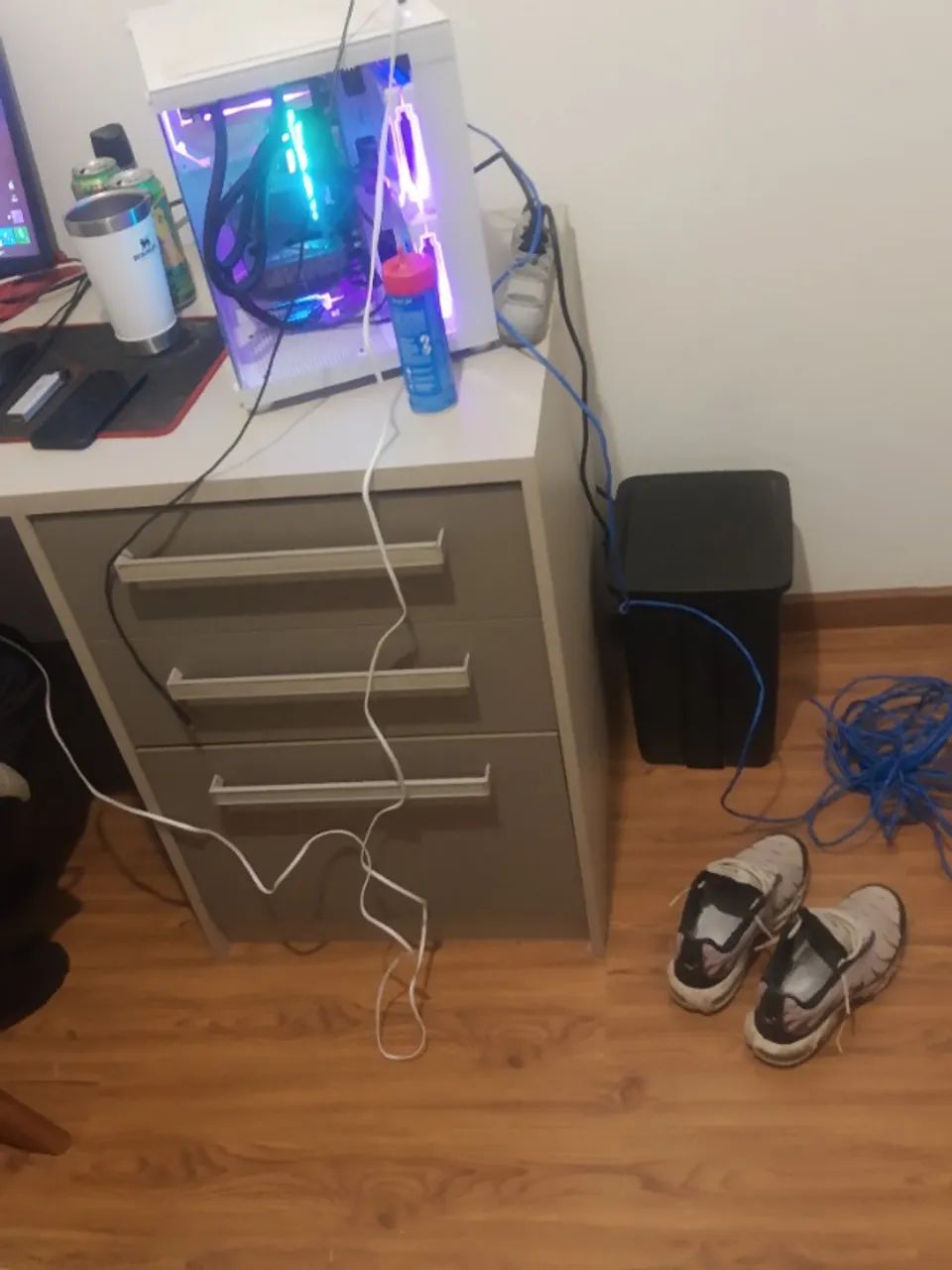Mesa de computador ?