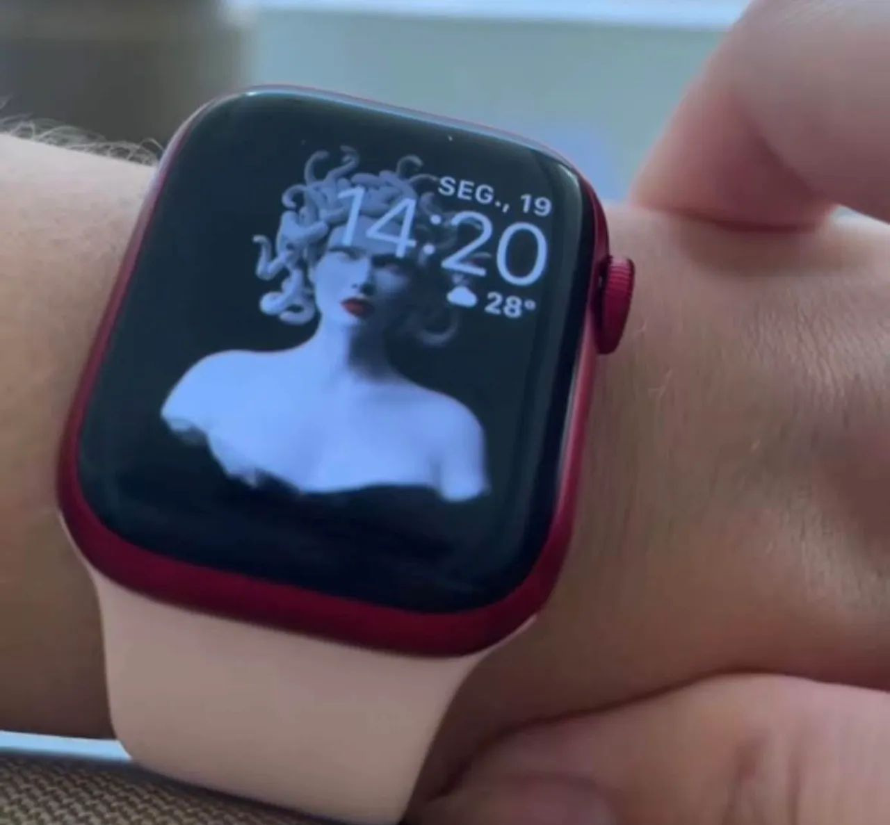 Apple watch red Series 7 - Foto 2