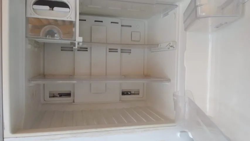 Geladeira eletrolux Modelo TF52Xnn464 litros  - Foto 5