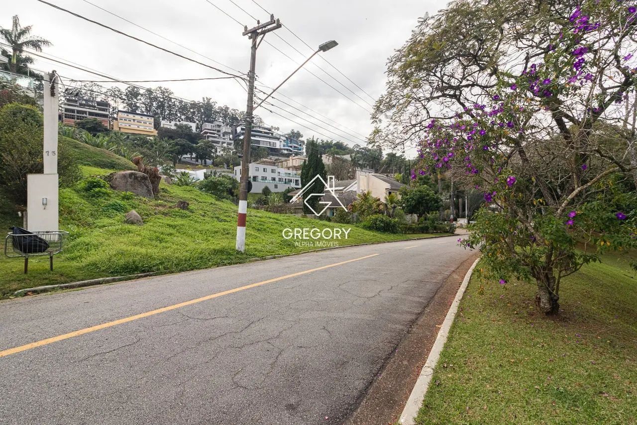TERRENO NO CONDOMÍNIO TAMBORÉ 1 - Foto 2