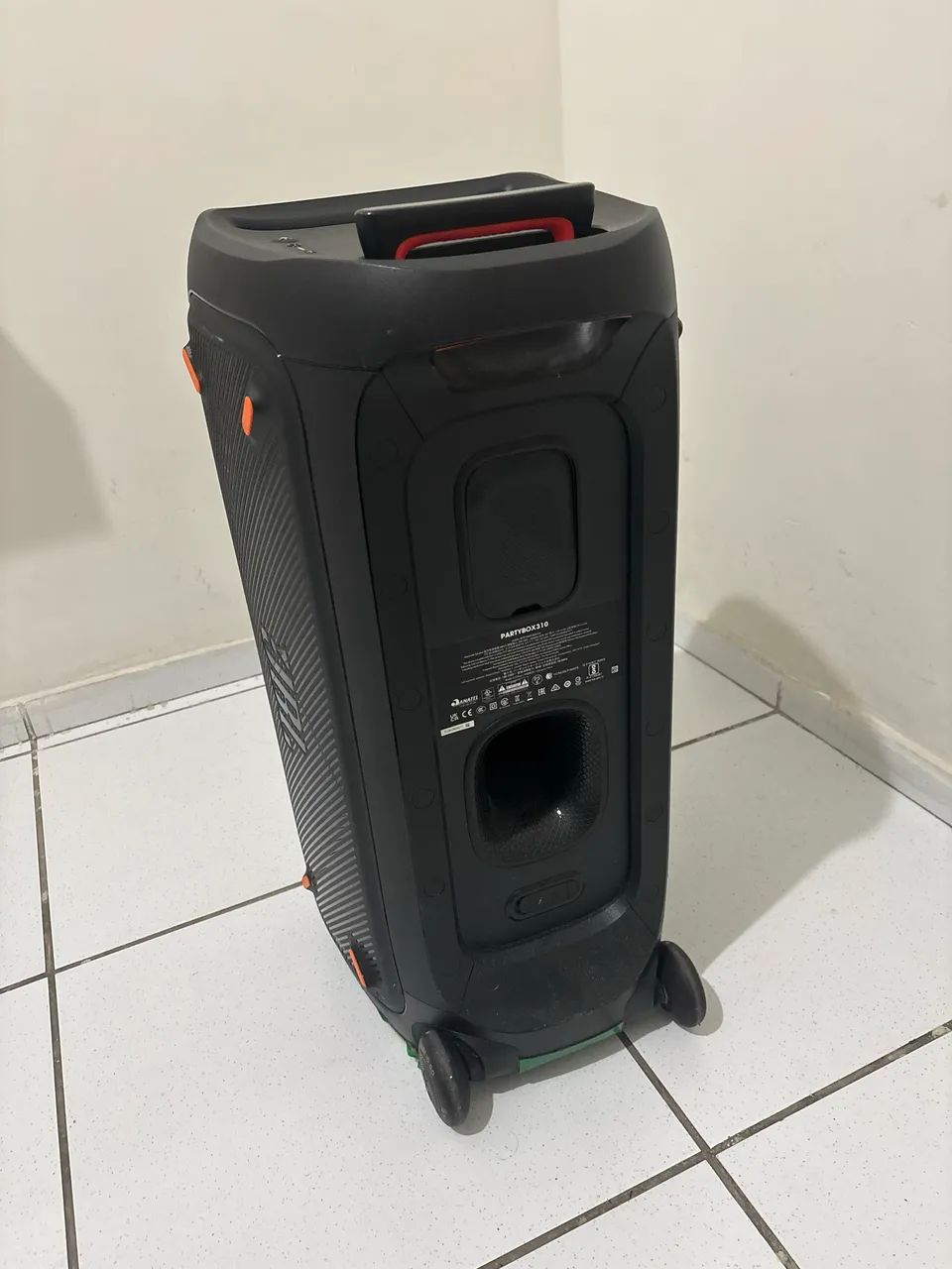 JBL 310 - PartyBox  - Foto 2