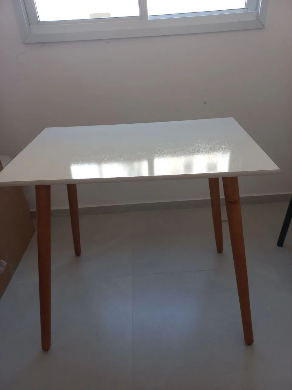 Mesa escrivaninha retro nude