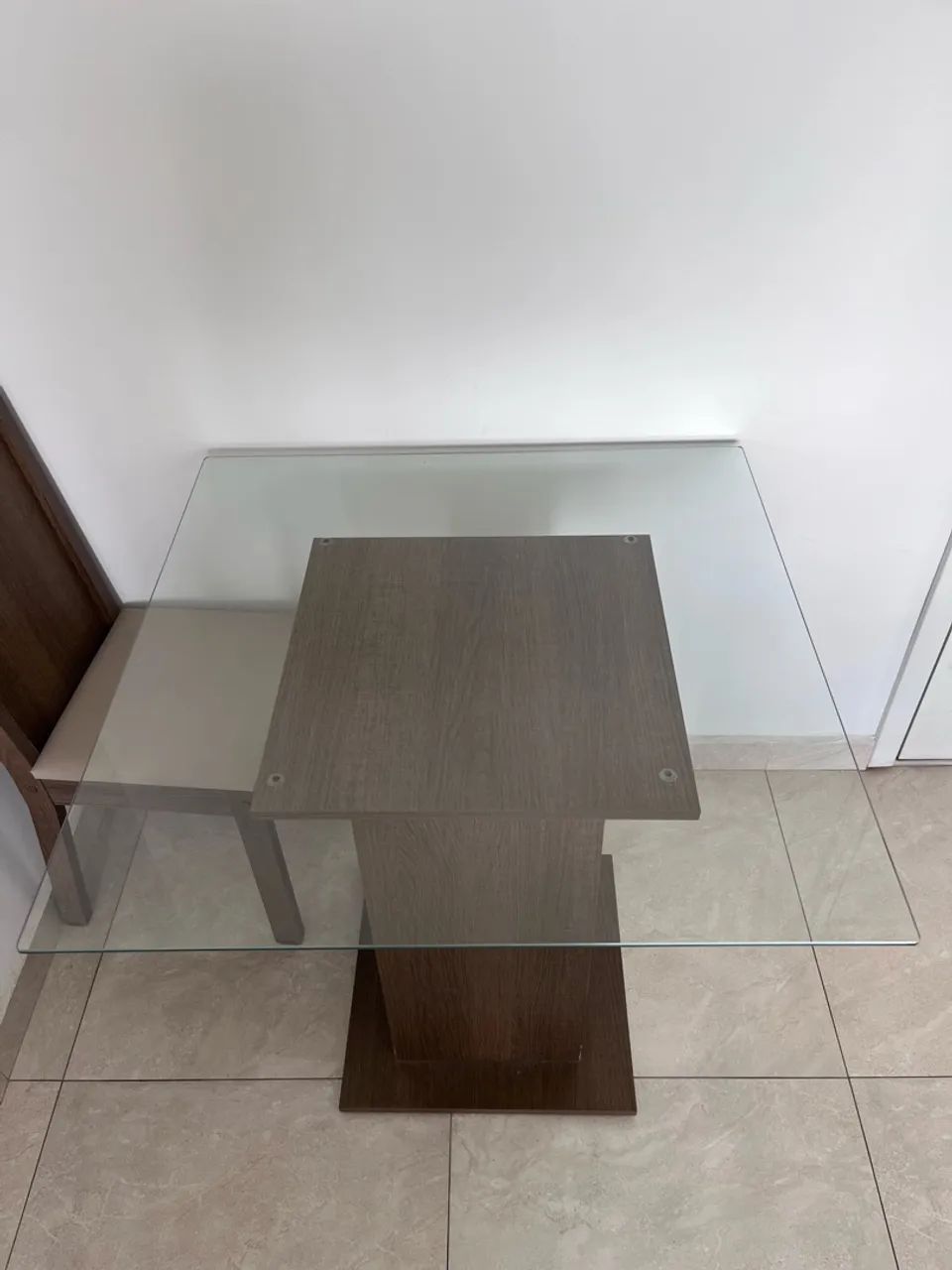 Mesa com 4 cadeiras - Foto 2