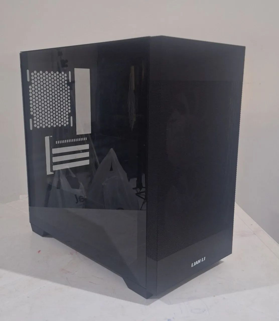 Gabinete Gamer Lian Li - Foto 5