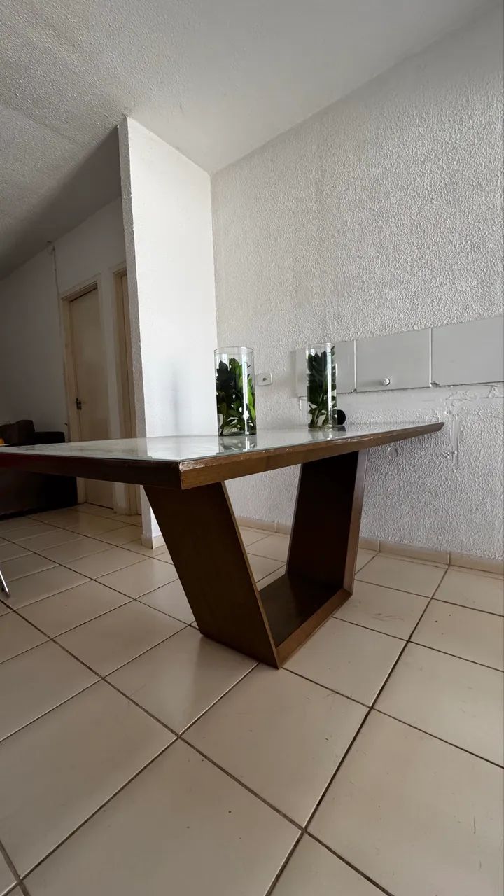 Mesa de vidro e madeira JACUNA 6 lugares - Foto 3