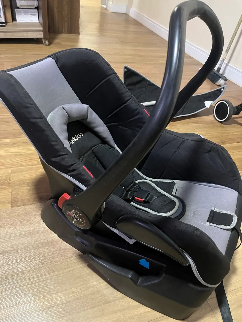 Bebê conforto Kiddo